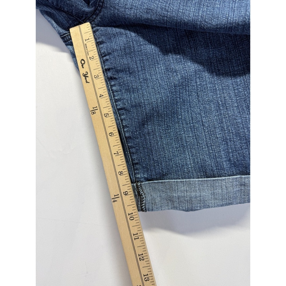 St. John's Bay Bermuda Shorts Womens 10‎ Blue Denim Stretch Mid Rise Cuffed Hem - Picture 9 of 11